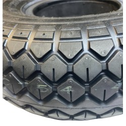 Sort dæk 4.00-5 (330x100) FYLDT 