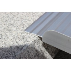 Rampe 72 x 61 cm