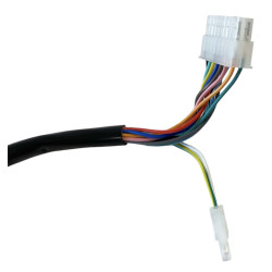 Ledning fra samlestik til kontrolpanel.